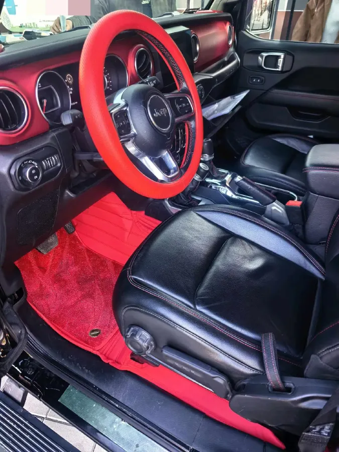 2021 Jeep Wrangler 2.0T 266HP L4 8AT,autocango,china used car exporter,china ev exporter,chinese used car exporter,chinese used ev exporter