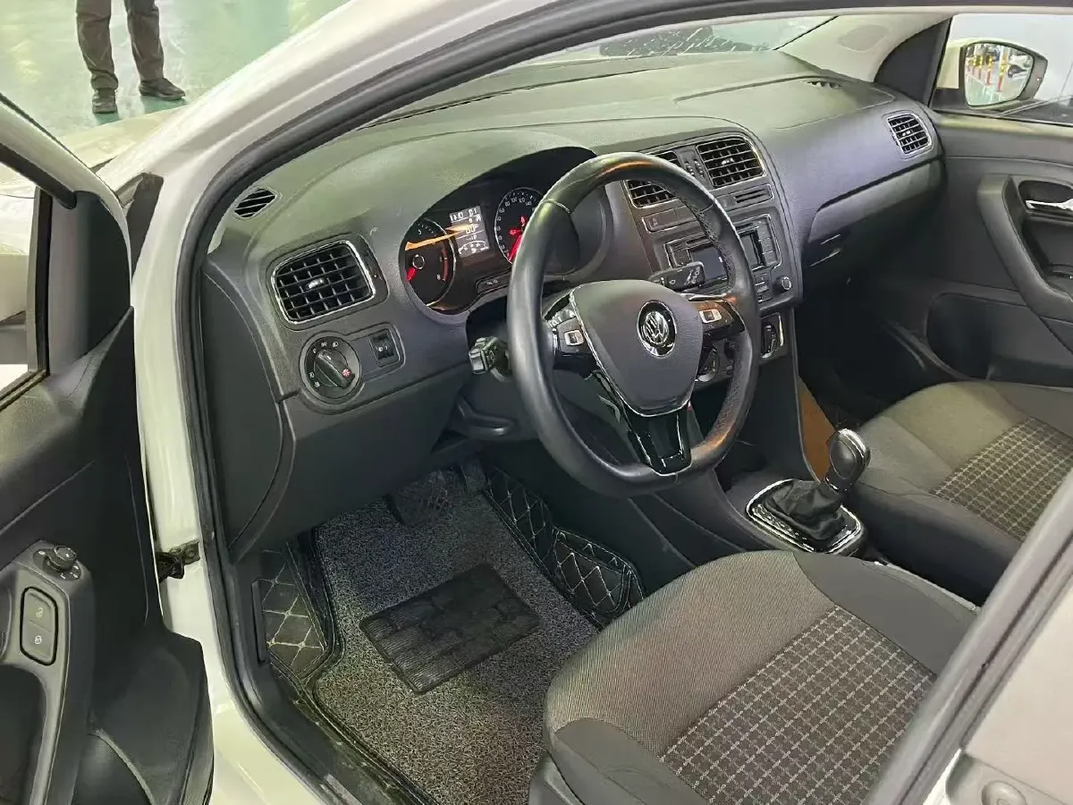 2018 Volkswagen Polo 1.5L 110HP L4 6AT,autocango,china used car exporter,china ev exporter,chinese used car exporter,chinese used ev exporter