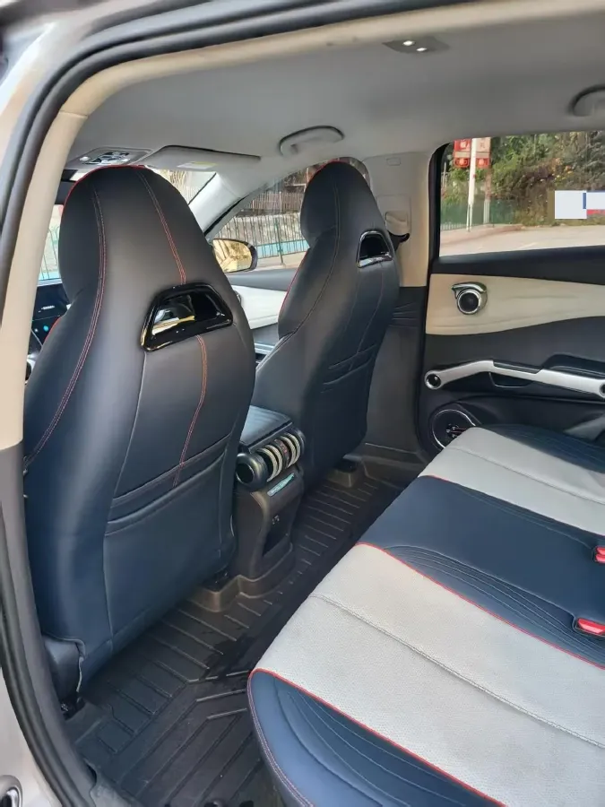 2022 Hycan Z03 BEV 64.23KWH,autocango,china used car exporter,china ev exporter,chinese used car exporter,chinese used ev exporter