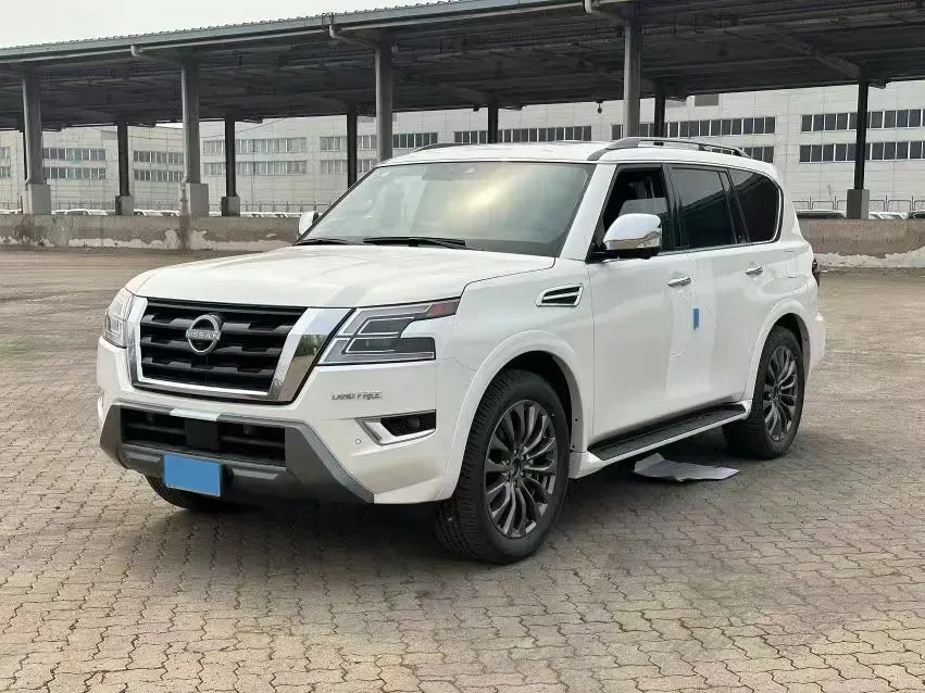 2023 Nissan Patrol 5.6L 400HP V8 7AT,autocango,china used car exporter,china ev exporter,chinese used car exporter,chinese used ev exporter