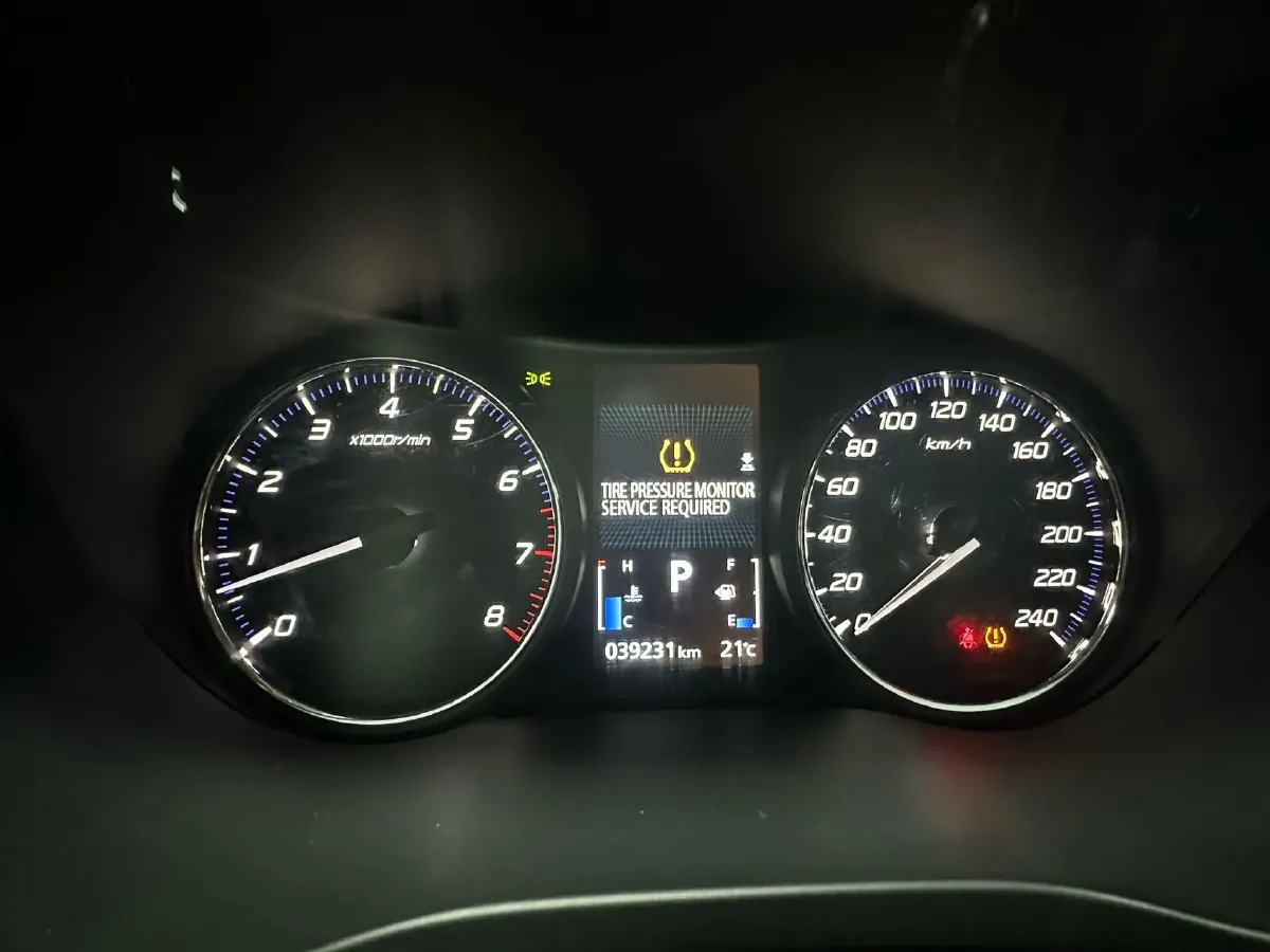 2020 Mitsubishi Outlander 2.0L 166HP L4 CVT,autocango,china used car exporter,china ev exporter,chinese used car exporter,chinese used ev exporter