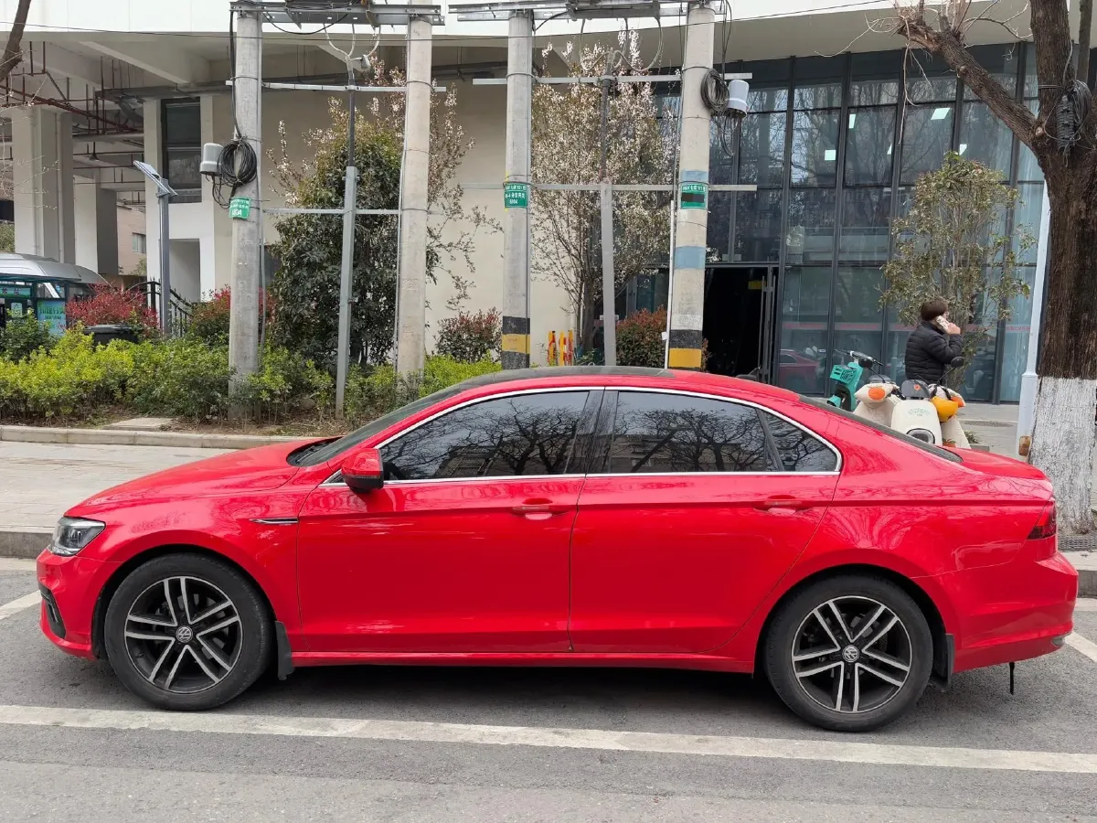 2021 Volkswagen Lamando 1.4T 150HP L4 7DCT,autocango,china used car exporter,china ev exporter,chinese used car exporter,chinese used ev exporter