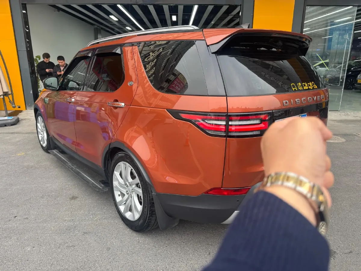 2018 Land Rover Discovery 3.0T 340HP V6 8AT,autocango,china used car exporter,china ev exporter,chinese used car exporter,chinese used ev exporter