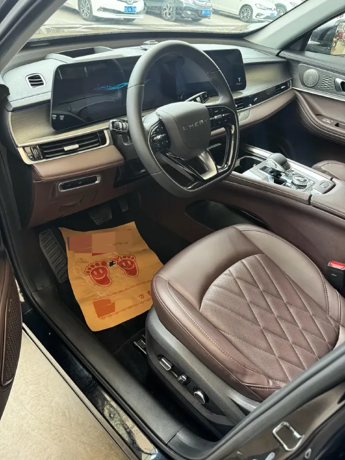 2022 Chery Tiggo 8 PRO 1.6T 197HP L4 7DCT,autocango,china used car exporter,china ev exporter,chinese used car exporter,chinese used ev exporter