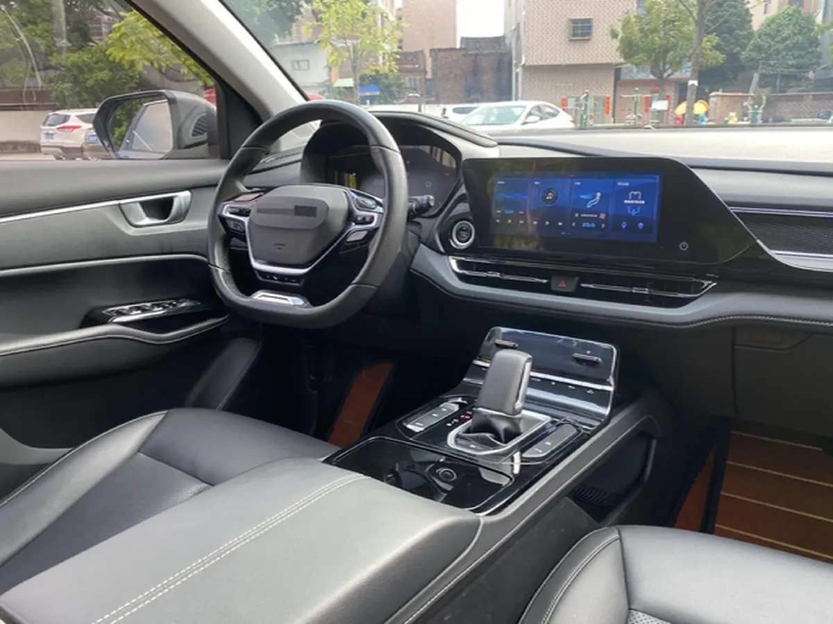 2020 WuLing KaiJie 1.5T 147HP L4 CVT,autocango,china used car exporter,china ev exporter,chinese used car exporter,chinese used ev exporter