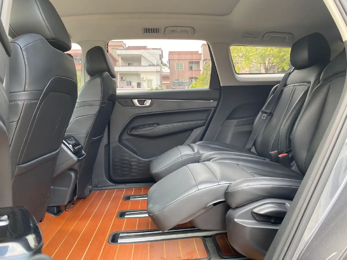 2020 WuLing KaiJie 1.5T 147HP L4 CVT,autocango,china used car exporter,china ev exporter,chinese used car exporter,chinese used ev exporter