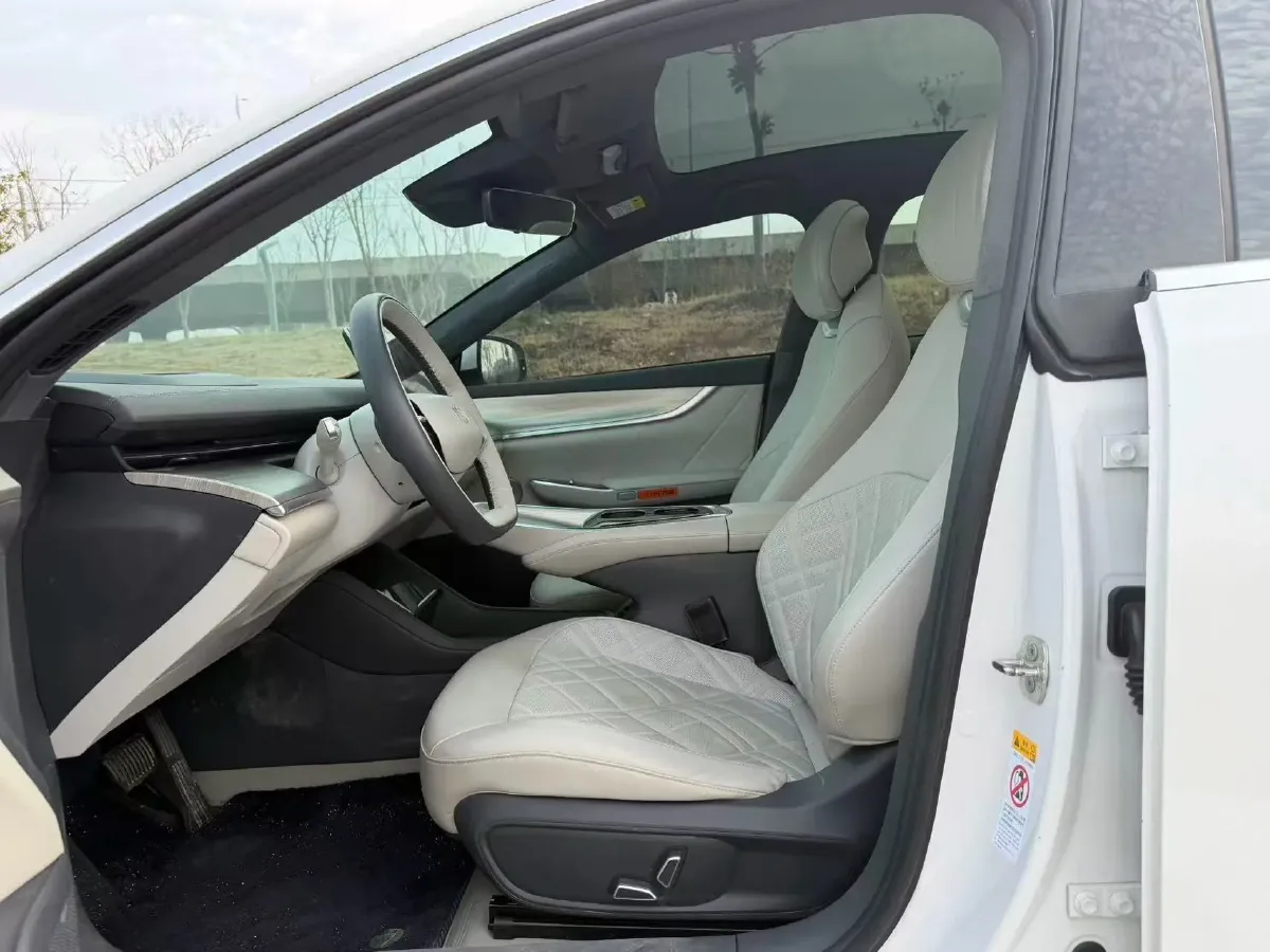 2023 ChangAn QiYuan A07 1.5L 95HP L4 REEV 28.4KWH,autocango,china used car exporter,china ev exporter,chinese used car exporter,chinese used ev exporter