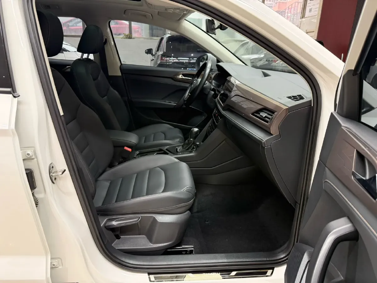 2021 Volkswagen Tharu 1.4T 150HP L4 7DCT,autocango,china used car exporter,china ev exporter,chinese used car exporter,chinese used ev exporter