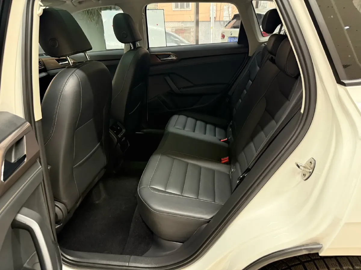 2021 Volkswagen Tharu 1.4T 150HP L4 7DCT,autocango,china used car exporter,china ev exporter,chinese used car exporter,chinese used ev exporter