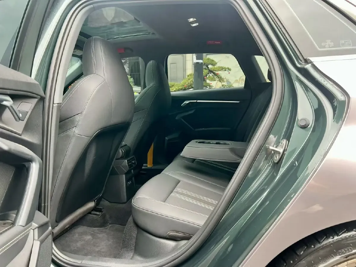 2021 Audi A3 1.4T 150HP L4 7DCT,autocango,china used car exporter,china ev exporter,chinese used car exporter,chinese used ev exporter