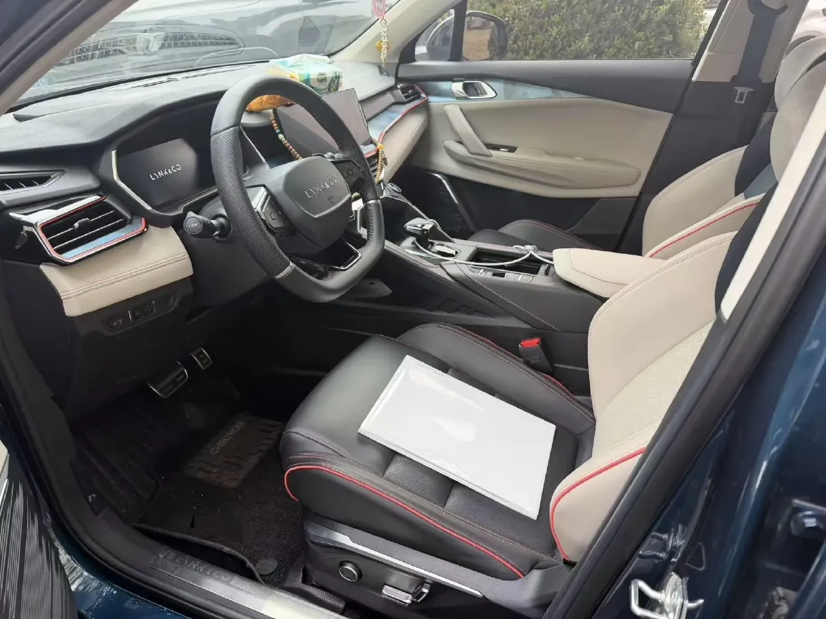 2020 LYNK&CO 06 1.5T 177HP L3 7DCT,autocango,china used car exporter,china ev exporter,chinese used car exporter,chinese used ev exporter