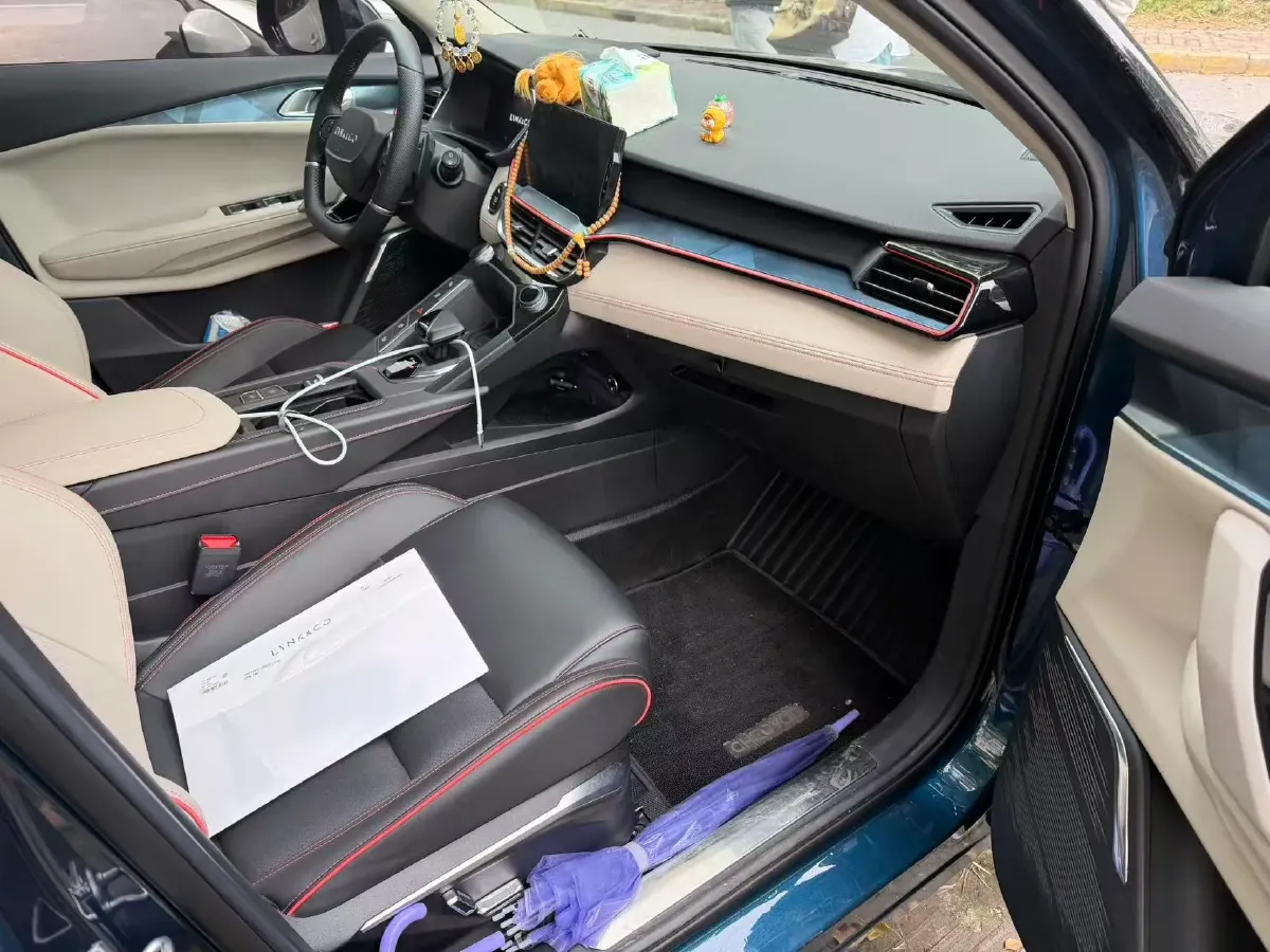 2020 LYNK&CO 06 1.5T 177HP L3 7DCT,autocango,china used car exporter,china ev exporter,chinese used car exporter,chinese used ev exporter