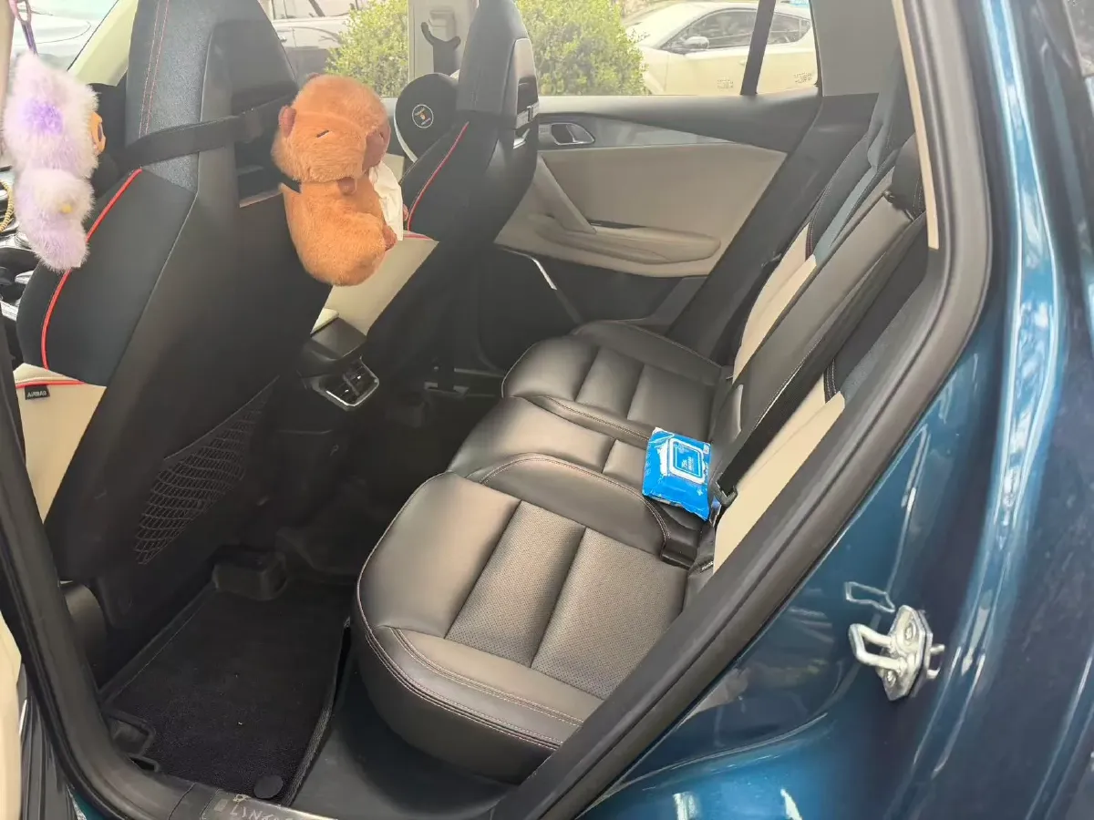 2020 LYNK&CO 06 1.5T 177HP L3 7DCT,autocango,china used car exporter,china ev exporter,chinese used car exporter,chinese used ev exporter