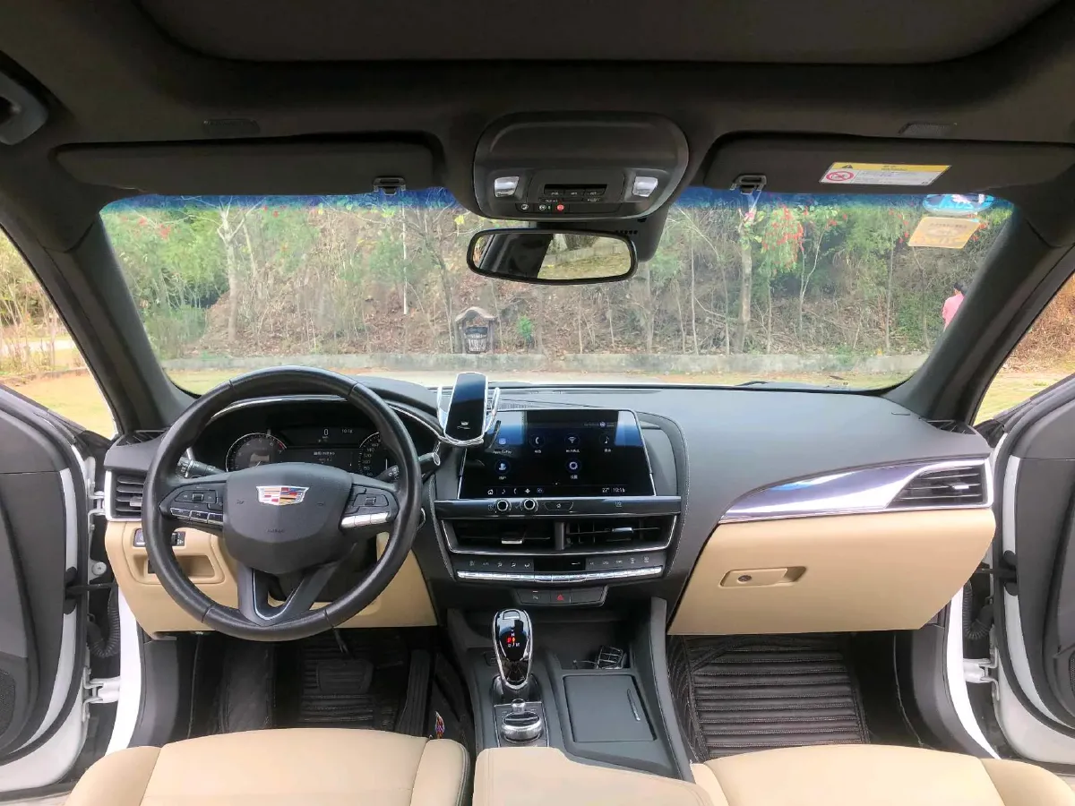 2020 Cadillac CT5 2.0T 241HP L4 10AT,autocango,china used car exporter,china ev exporter,chinese used car exporter,chinese used ev exporter
