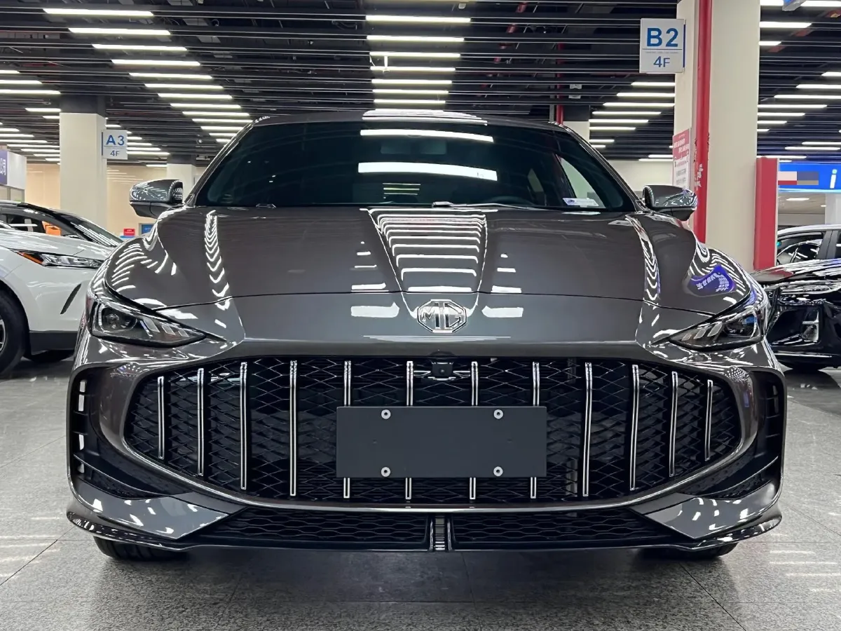2025 MG 5 1.5T 181HP L4 7DCT,autocango,china used car exporter,china ev exporter,chinese used car exporter,chinese used ev exporter