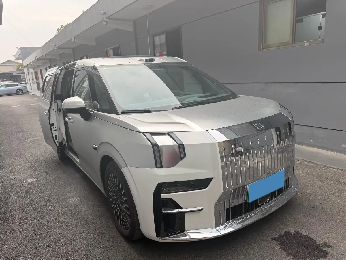 2024 Zeekr 009 BEV 108KWH,autocango,china used car exporter,china ev exporter,chinese used car exporter,chinese used ev exporter