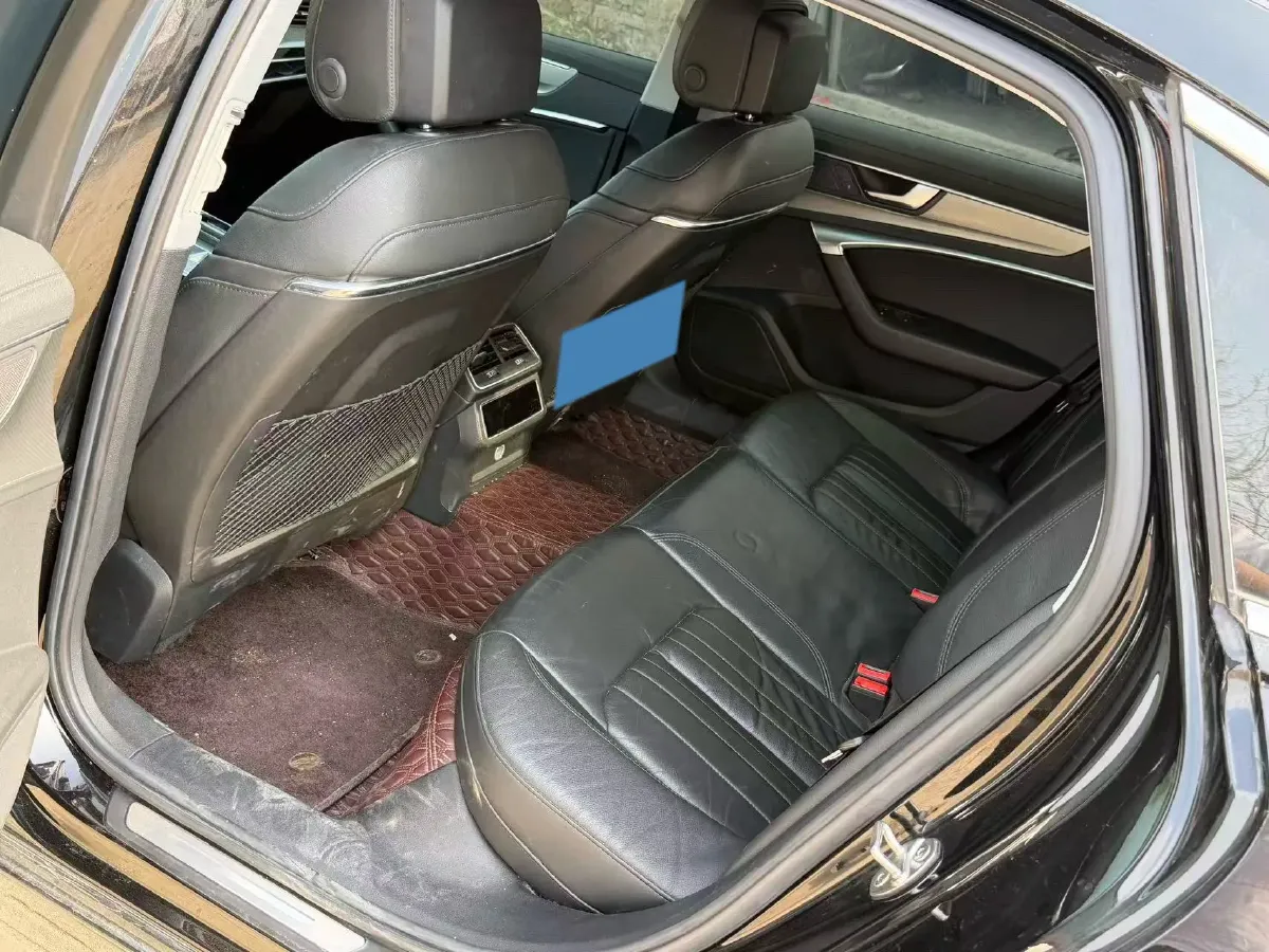 2021 Audi A6L 2.0T 224HP L4 7DCT,autocango,china used car exporter,china ev exporter,chinese used car exporter,chinese used ev exporter