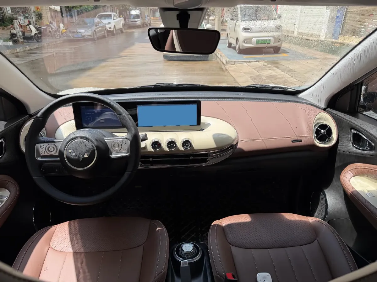 2023 WuLing BinGuo BEV 17.3KWH,autocango,china used car exporter,china ev exporter,chinese used car exporter,chinese used ev exporter