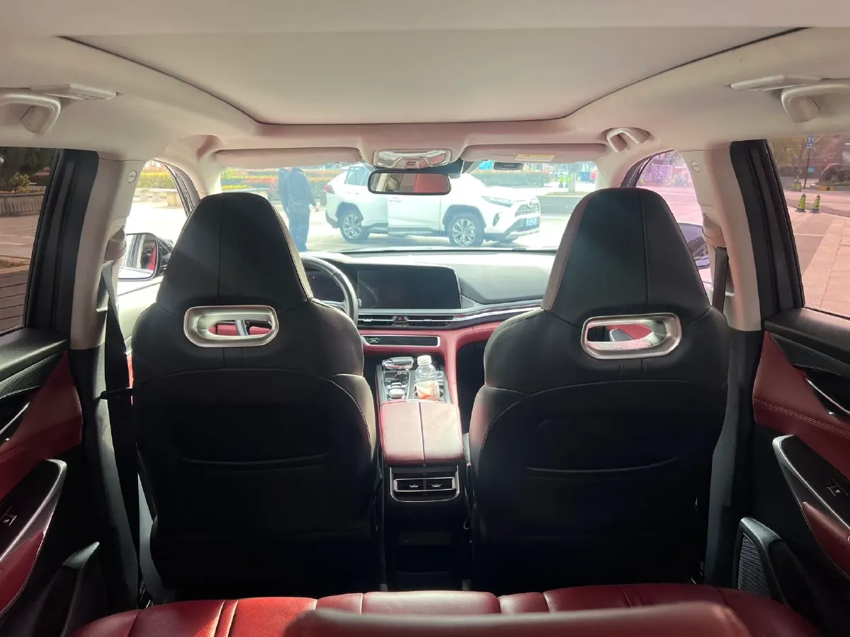 2020 ChangAn CS75 Plus 2.0T 233HP L4 8AT,autocango,china used car exporter,china ev exporter,chinese used car exporter,chinese used ev exporter