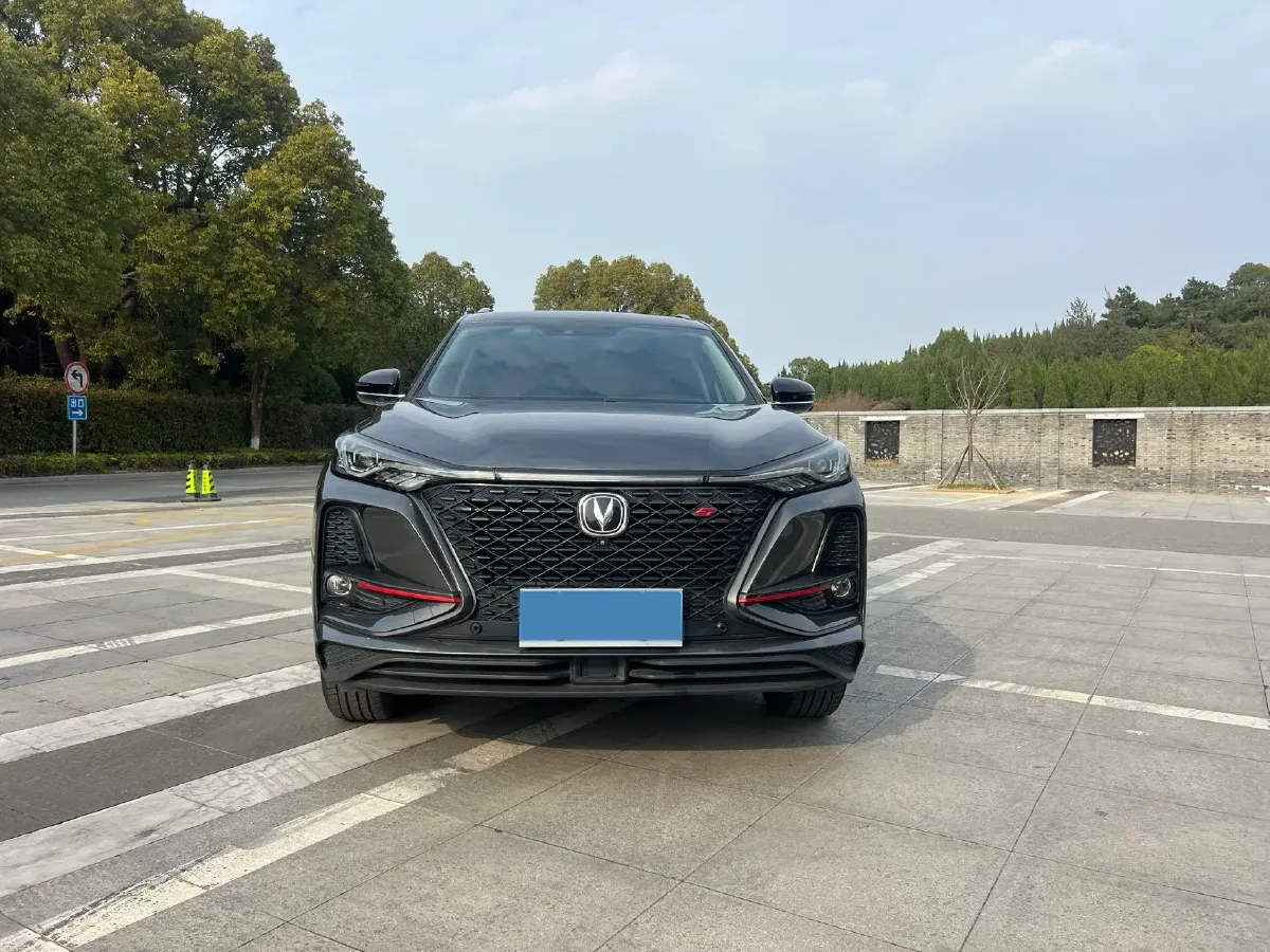 2020 ChangAn CS75 Plus 2.0T 233HP L4 8AT,autocango,china used car exporter,china ev exporter,chinese used car exporter,chinese used ev exporter