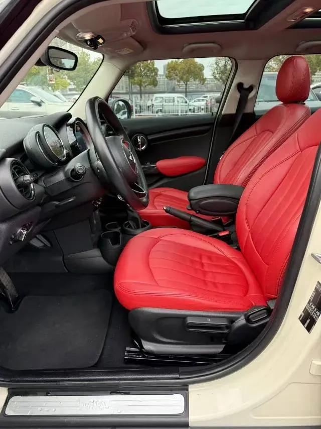 2016 MINI MINI 1.2T 102HP L3 6AT,autocango,china used car exporter,china ev exporter,chinese used car exporter,chinese used ev exporter