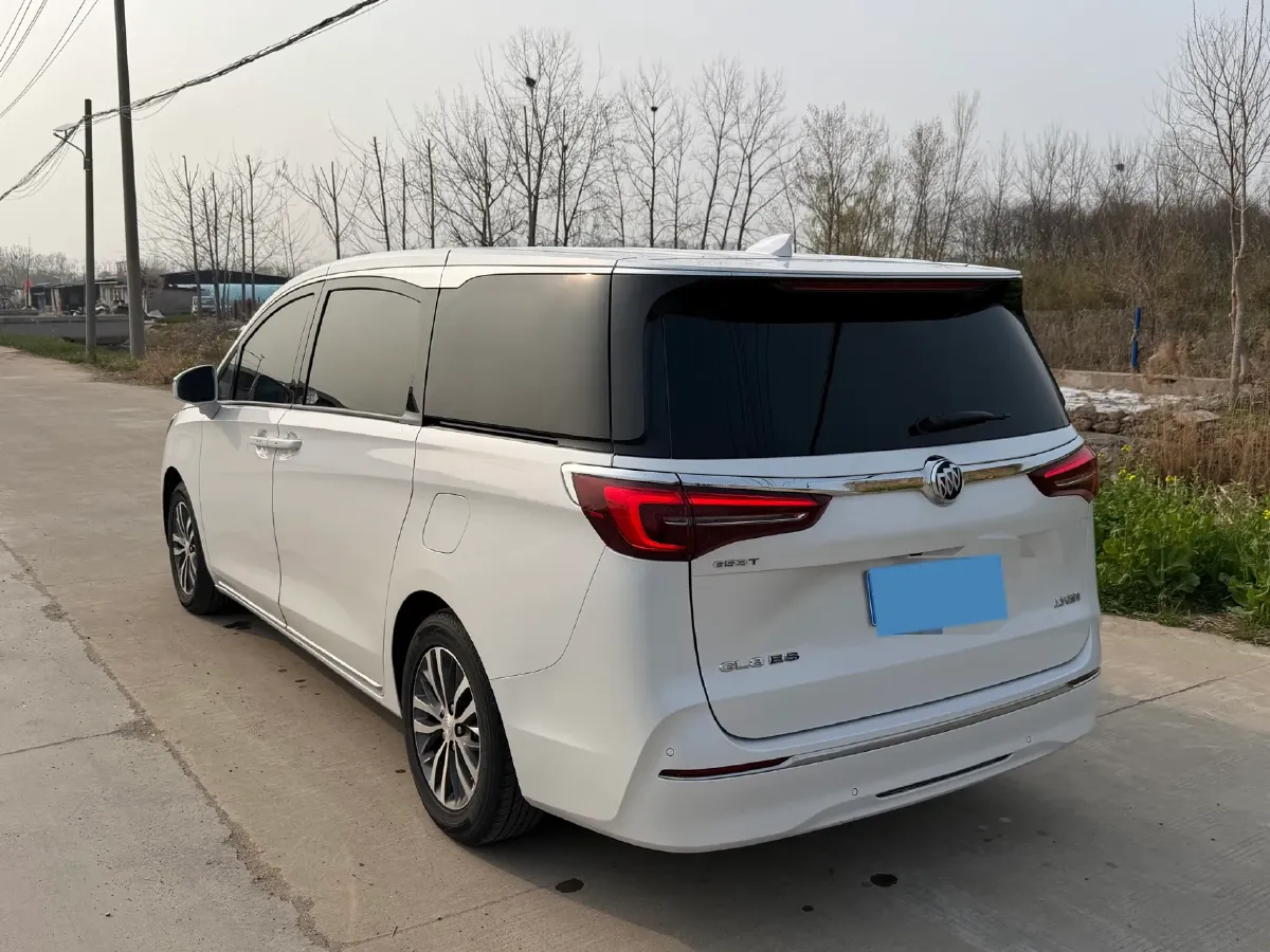 2023 Buick GL8 2.0T 237HP L4 9AT,autocango,china used car exporter,china ev exporter,chinese used car exporter,chinese used ev exporter
