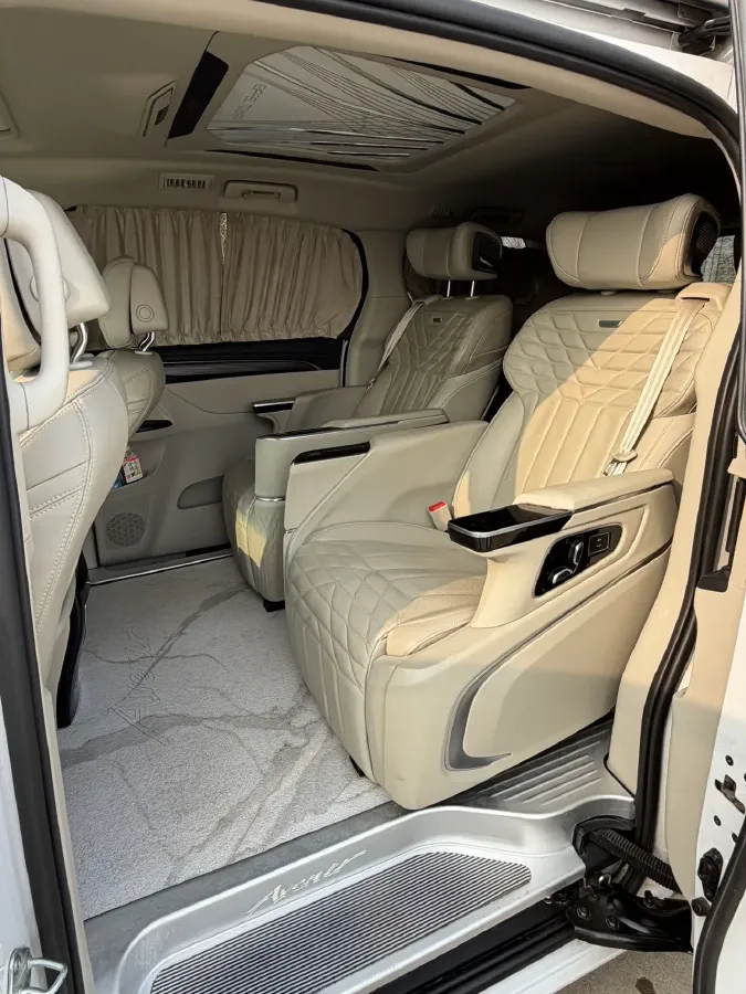 2023 Buick GL8 2.0T 237HP L4 9AT,autocango,china used car exporter,china ev exporter,chinese used car exporter,chinese used ev exporter