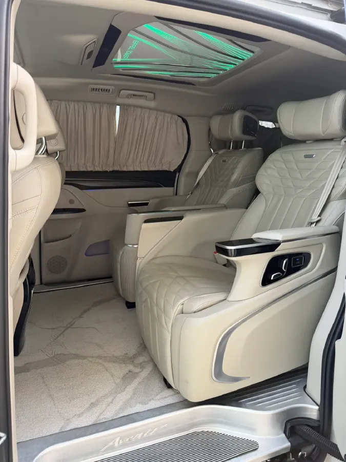 2023 Buick GL8 2.0T 237HP L4 9AT,autocango,china used car exporter,china ev exporter,chinese used car exporter,chinese used ev exporter