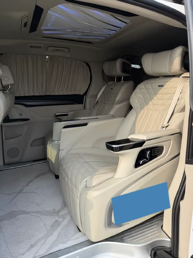 2023 Buick GL8 2.0T 237HP L4 9AT,autocango,china used car exporter,china ev exporter,chinese used car exporter,chinese used ev exporter