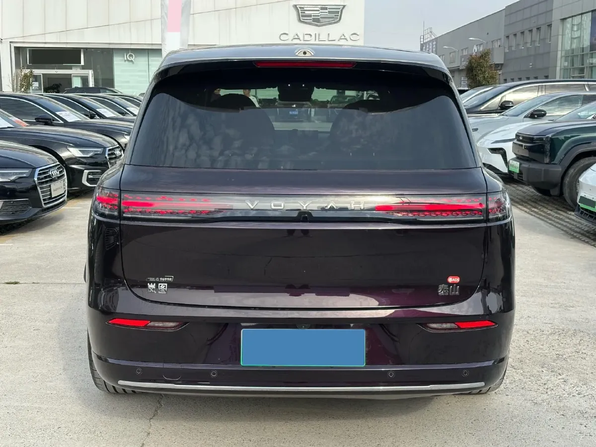 2026 Voyah 9L 1.5T 150HP L4 PHEV,autocango,china used car exporter,china ev exporter,chinese used car exporter,chinese used ev exporter