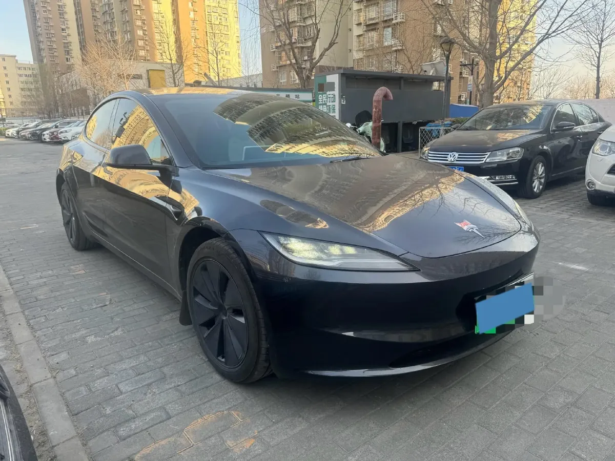 2025 Tesla Model 3 BEV 62.5KWH,autocango,china used car exporter,china ev exporter,chinese used car exporter,chinese used ev exporter