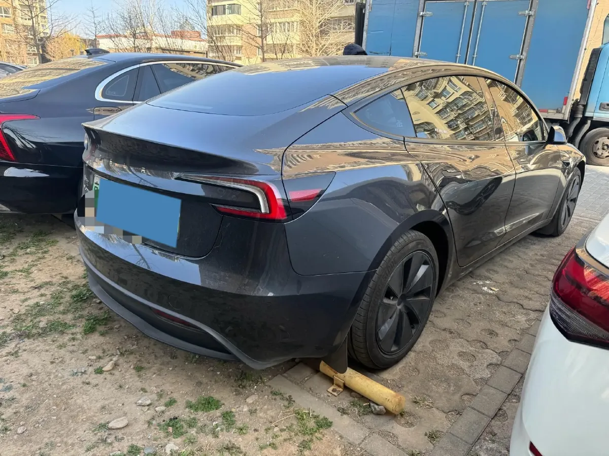 2025 Tesla Model 3 BEV 62.5KWH,autocango,china used car exporter,china ev exporter,chinese used car exporter,chinese used ev exporter