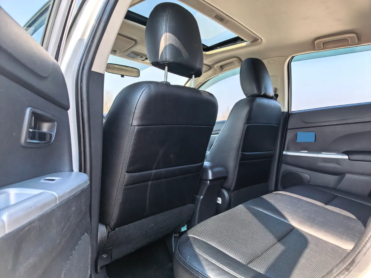 2018 Mitsubishi ASX 2.0L 167HP L4 CVT,autocango,china used car exporter,china ev exporter,chinese used car exporter,chinese used ev exporter