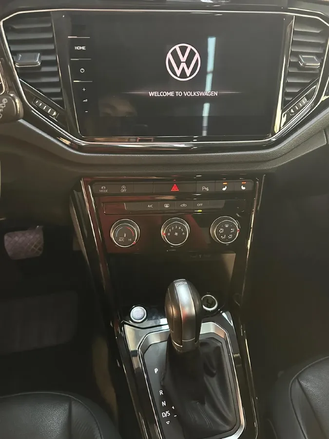 2022 Volkswagen T-Roc 1.4T 150HP L4 7DCT,autocango,china used car exporter,china ev exporter,chinese used car exporter,chinese used ev exporter