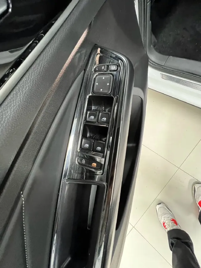 2022 Jetta VS7 1.4T 150HP L4 6AT,autocango,china used car exporter,china ev exporter,chinese used car exporter,chinese used ev exporter