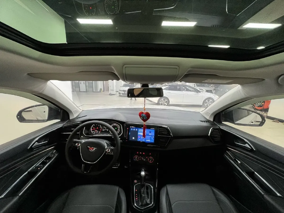 2022 Jetta VS7 1.4T 150HP L4 6AT,autocango,china used car exporter,china ev exporter,chinese used car exporter,chinese used ev exporter