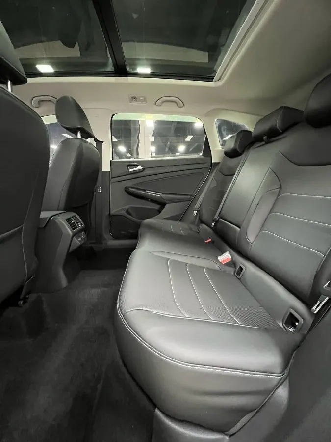 2022 Jetta VS7 1.4T 150HP L4 6AT,autocango,china used car exporter,china ev exporter,chinese used car exporter,chinese used ev exporter