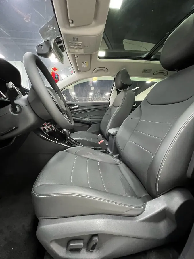 2022 Jetta VS7 1.4T 150HP L4 6AT,autocango,china used car exporter,china ev exporter,chinese used car exporter,chinese used ev exporter