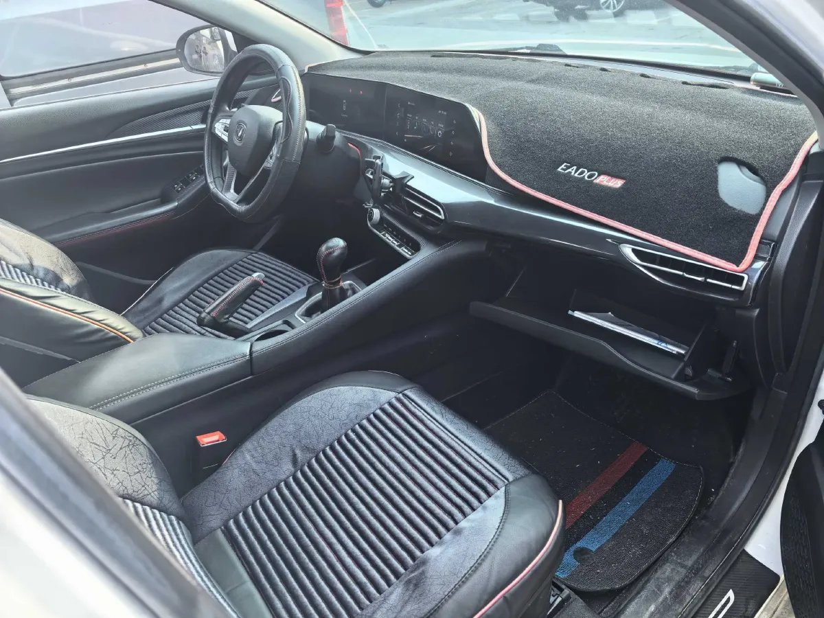 2020 ChangAn Eado 1.6L 128HP L4 5MT,autocango,china used car exporter,china ev exporter,chinese used car exporter,chinese used ev exporter