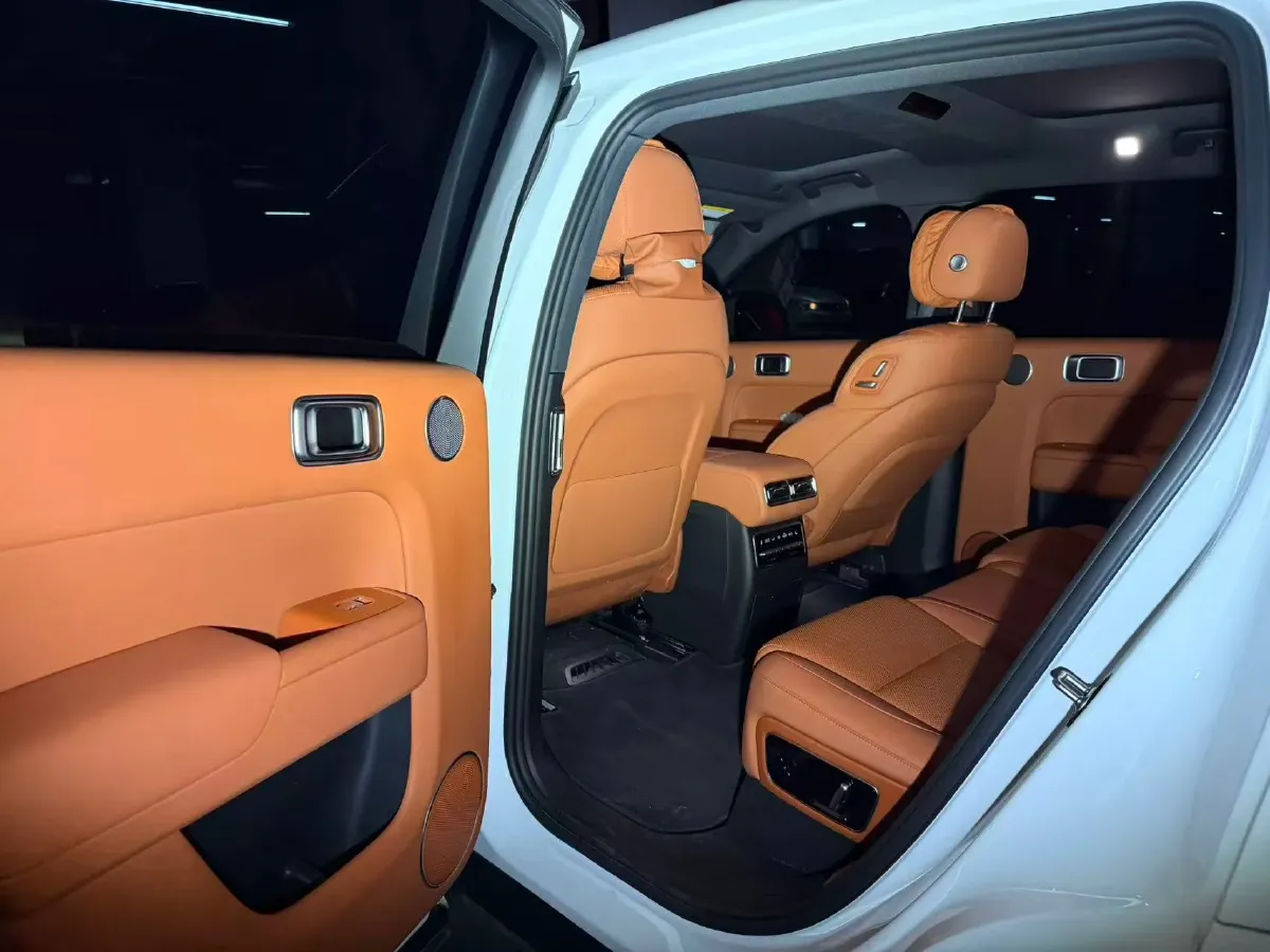 2023 Hyundai Palisade 3.5L 272HP V6 8AT,autocango,china used car exporter,china ev exporter,chinese used car exporter,chinese used ev exporter