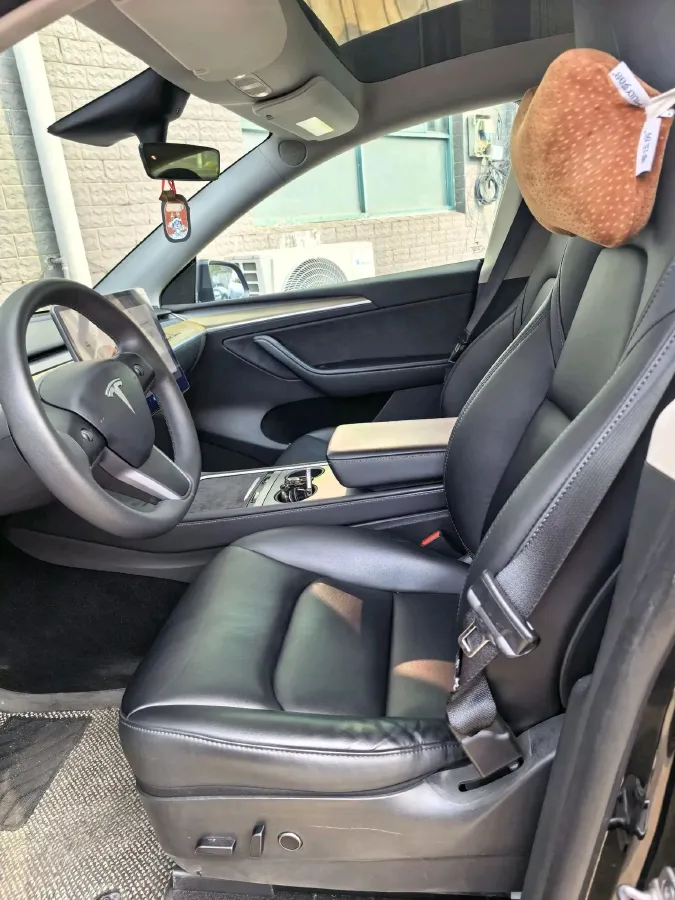 2022 Tesla Model Y BEV 60KWH,autocango,china used car exporter,china ev exporter,chinese used car exporter,chinese used ev exporter