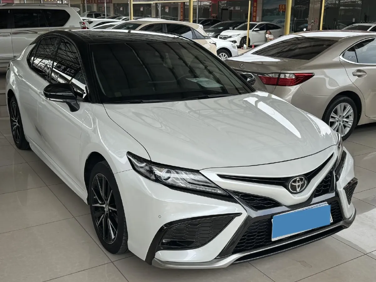 2022 Toyota Camry 2.0L 178HP L4 CVT,autocango,china used car exporter,china ev exporter,chinese used car exporter,chinese used ev exporter
