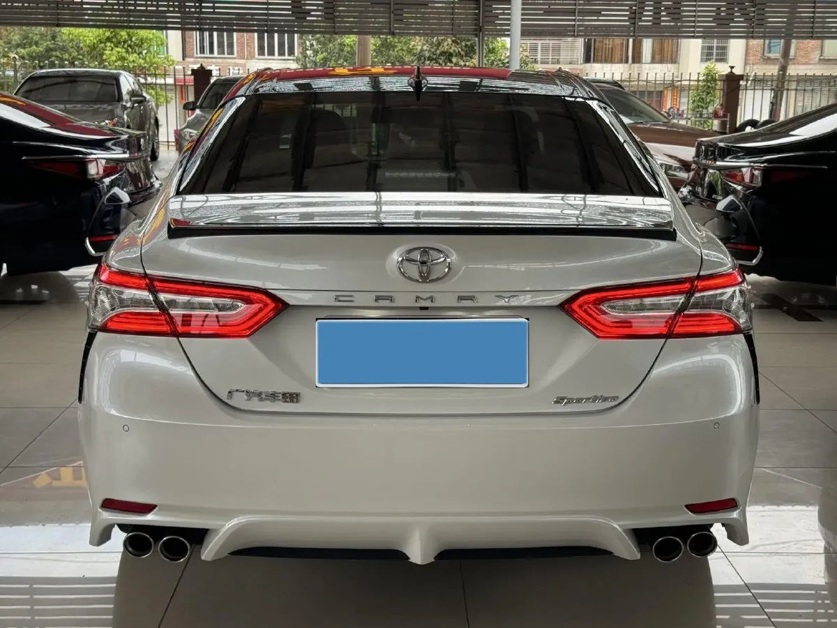 2022 Toyota Camry 2.0L 178HP L4 CVT,autocango,china used car exporter,china ev exporter,chinese used car exporter,chinese used ev exporter