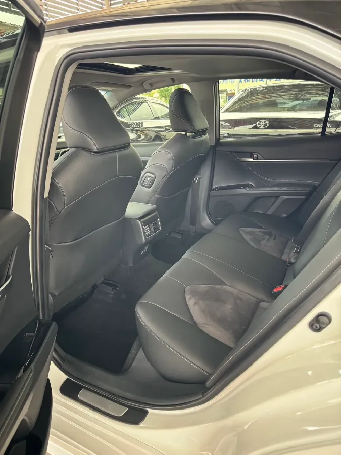 2022 Toyota Camry 2.0L 178HP L4 CVT,autocango,china used car exporter,china ev exporter,chinese used car exporter,chinese used ev exporter