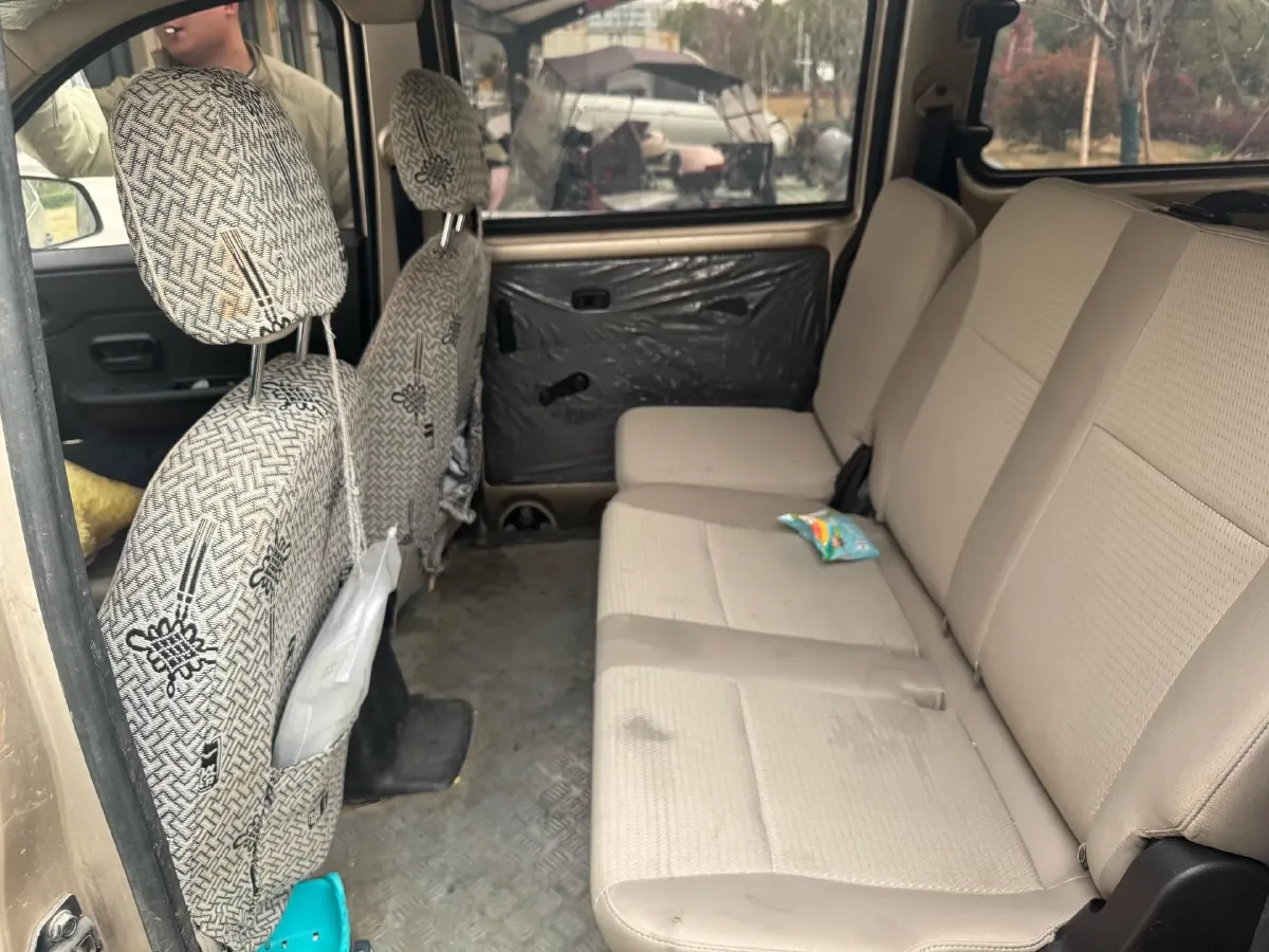 2020 WuLing HongGuang V 1.2L 76HP L4 5MT,autocango,china used car exporter,china ev exporter,chinese used car exporter,chinese used ev exporter