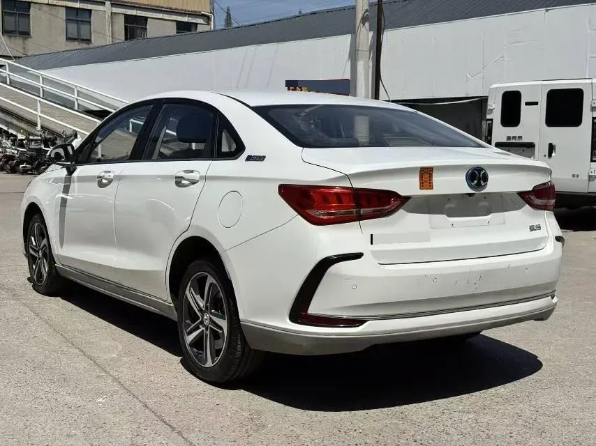 2018 BeiJing Auto EU5 BEV 53.66KWH,autocango,china used car exporter,china ev exporter,chinese used car exporter,chinese used ev exporter