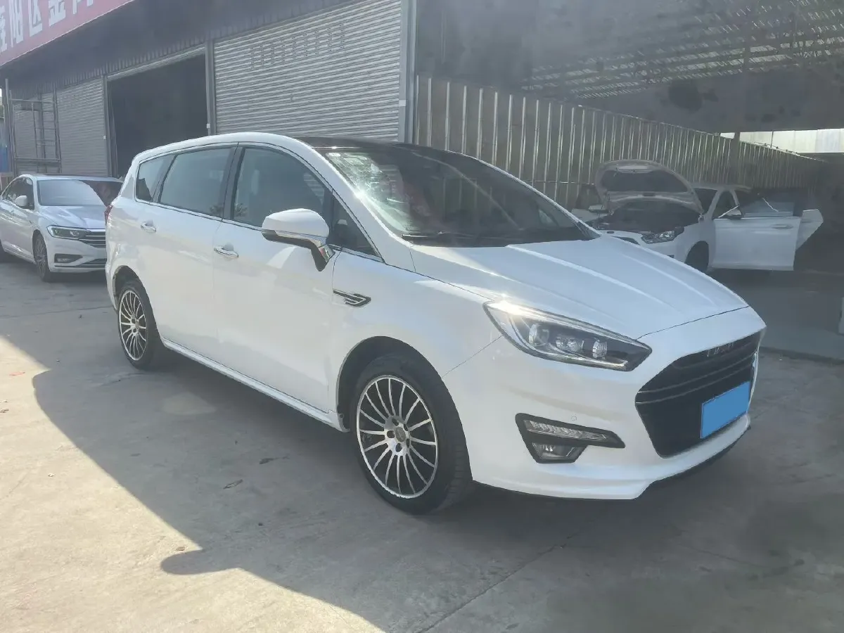 2017 LiFan XuanLang 1.5T 141HP L4 8AT,autocango,china used car exporter,china ev exporter,chinese used car exporter,chinese used ev exporter