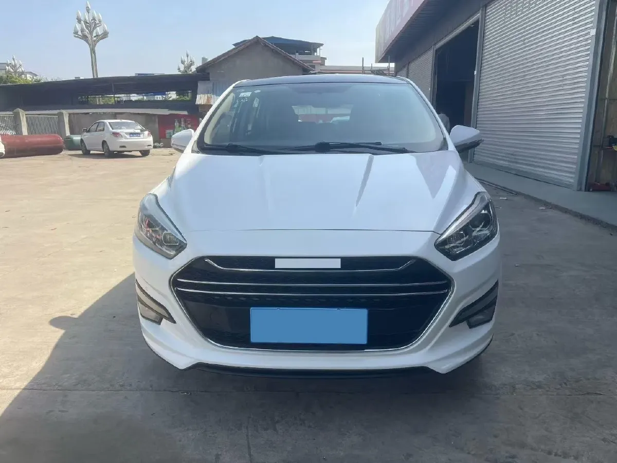 2017 LiFan XuanLang 1.5T 141HP L4 8AT,autocango,china used car exporter,china ev exporter,chinese used car exporter,chinese used ev exporter