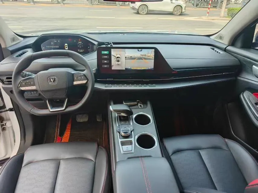 2022 ChangAn CS55 Plus 1.5T 180HP L4 7DCT,autocango,china used car exporter,china ev exporter,chinese used car exporter,chinese used ev exporter