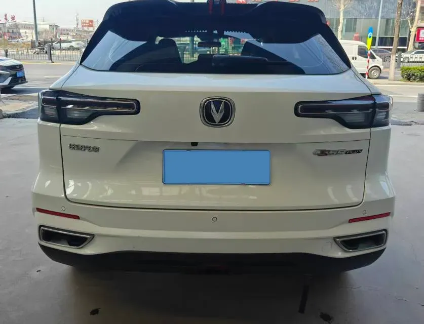 2022 ChangAn CS55 Plus 1.5T 180HP L4 7DCT,autocango,china used car exporter,china ev exporter,chinese used car exporter,chinese used ev exporter
